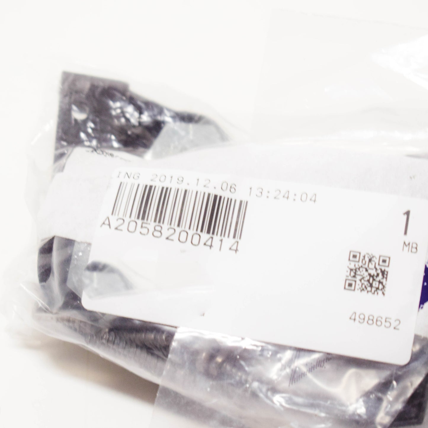 NEW MERCEDES-BENZ C-CLASS W205 RIGHT HEADLIGHT REPAIR KIT A2058200414 ORIGINAL