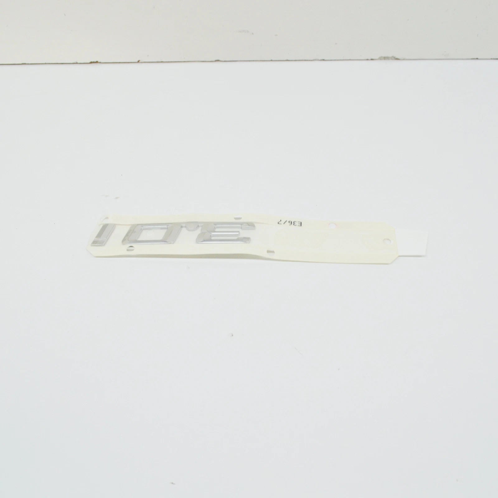 NEW BMW Z3 COUPE E36 DECK LID EMBLEM 51148413710 8413710 ORIGINAL