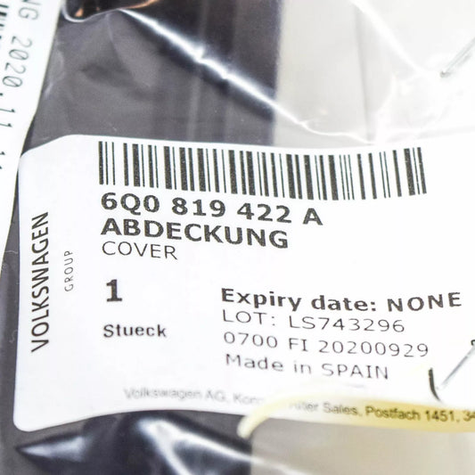 NEW AUDI A1 8X DUST AND POLLEN FILTER COVER 6Q0819422A