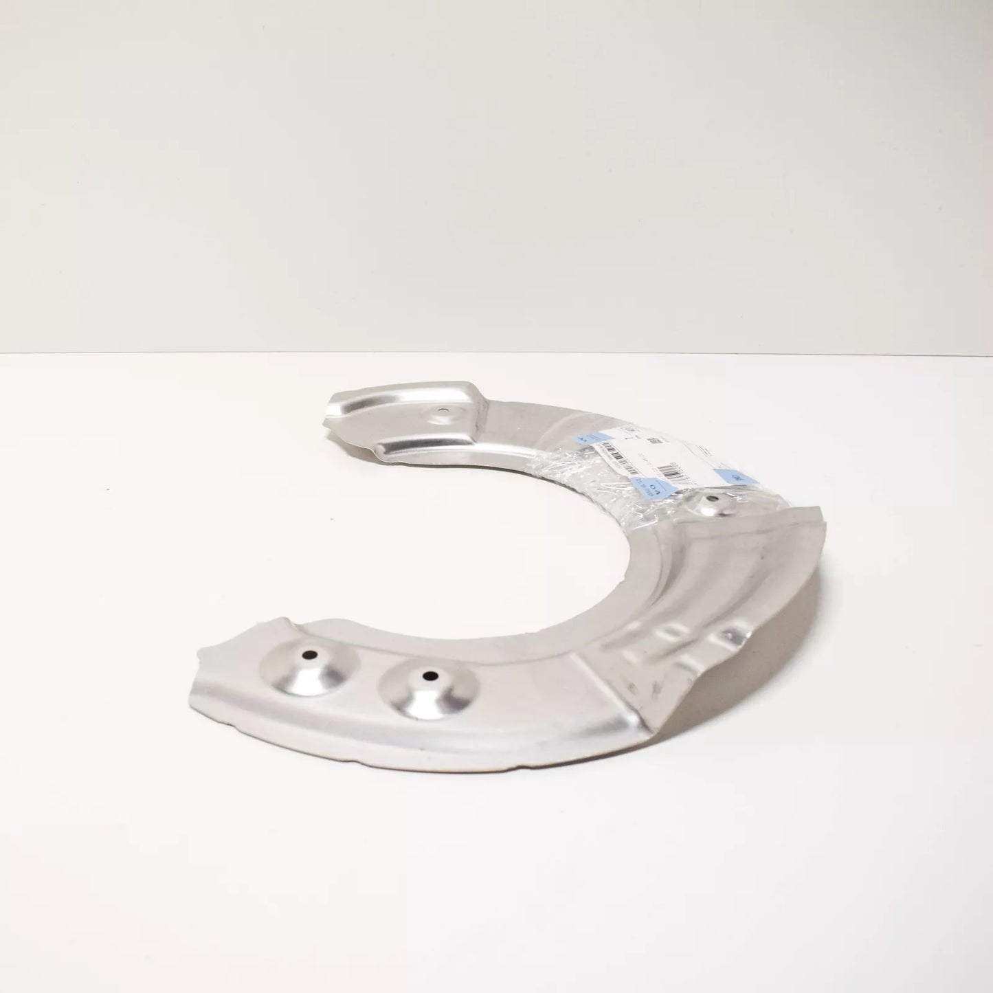 NEW BMW 5 F10 FRONT RIGHT BRAKE DISC PROTECTION PLATE 34116775266 ORIGINAL