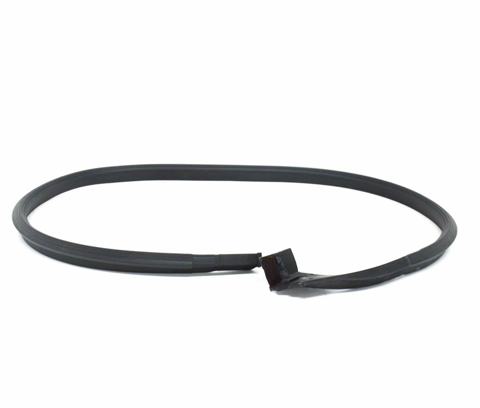 NEW BMW 6 E24 FRONT RIGHT DOOR WEATHERSTRIP 51211843924 1843924