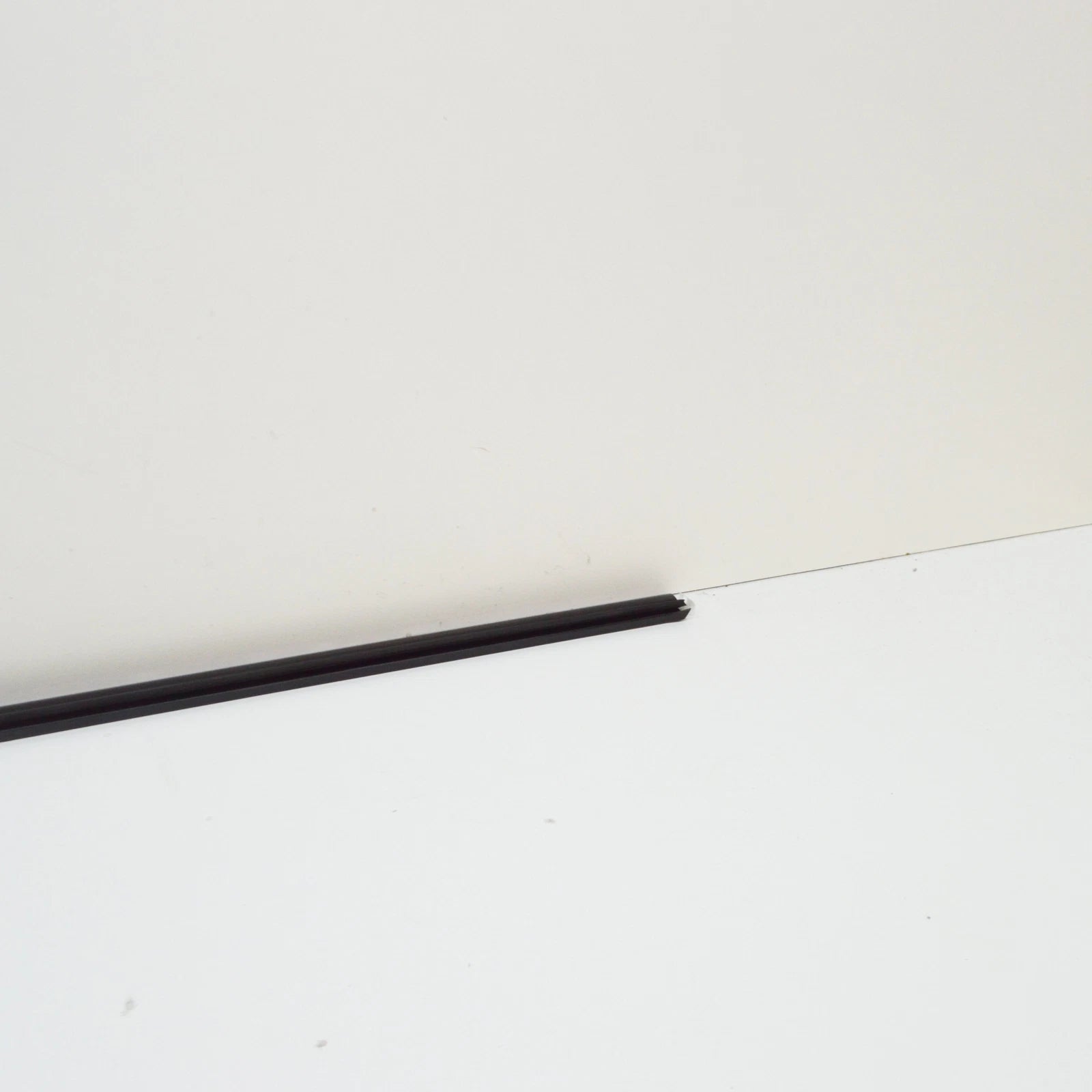 NEW BMW GASKET RAILING RIGHT M3 E46 7891912 51367891912 ORIGINAL