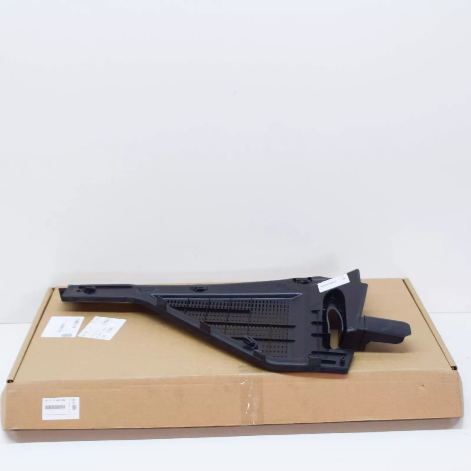 NEW BMW E70 CABIN AIR FILTER MICROFILTER HOUSING RIGHT 6945584 64316945584