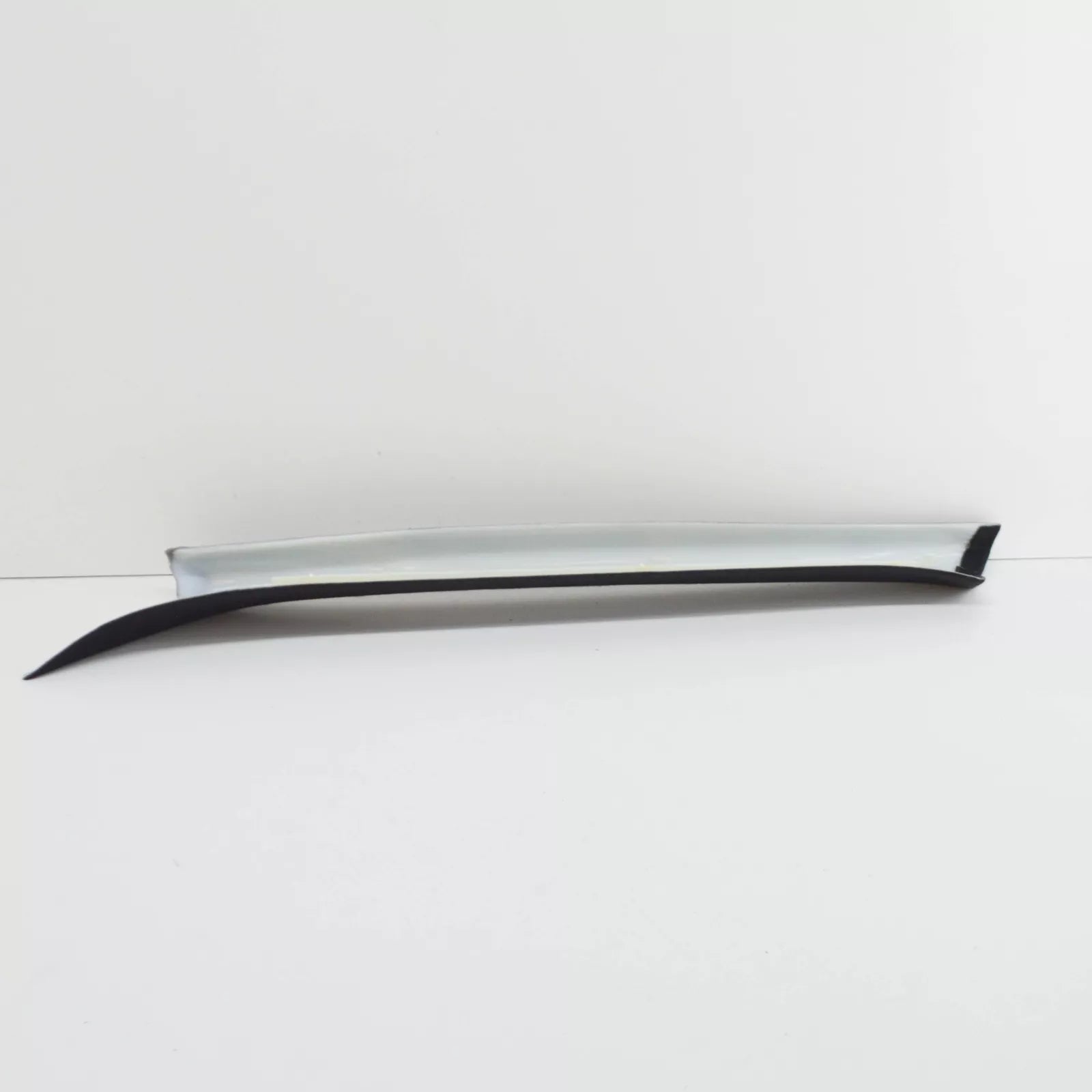 NEW BMW 3 COMPACT E36 RIGHT A PILLAR COVER 51438189192 8189192 ORIGINAL