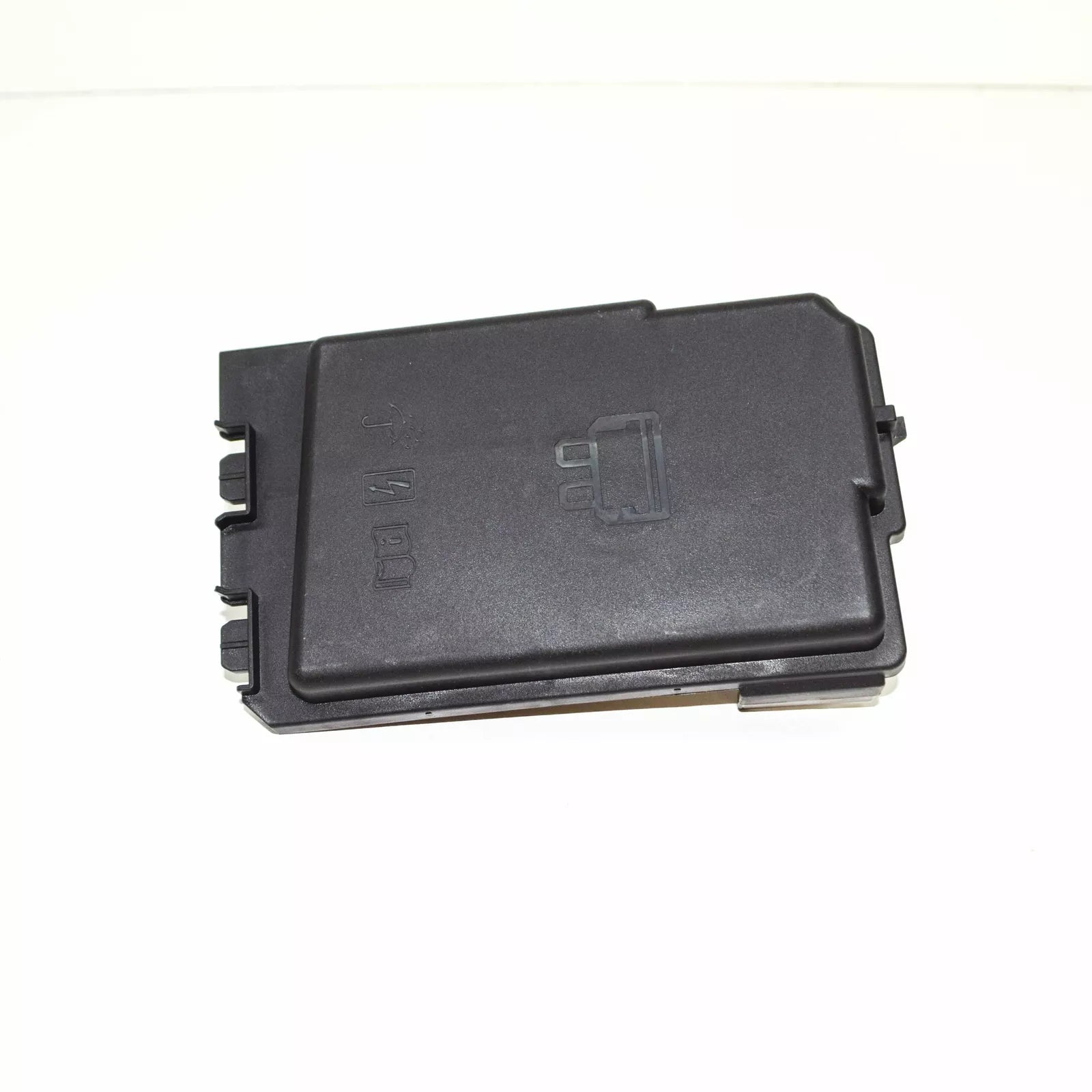 NEW VOLKSWAGEN POLO MK5 6R UPPER FUSE BOX COVER 6C0937574A ORIGINAL