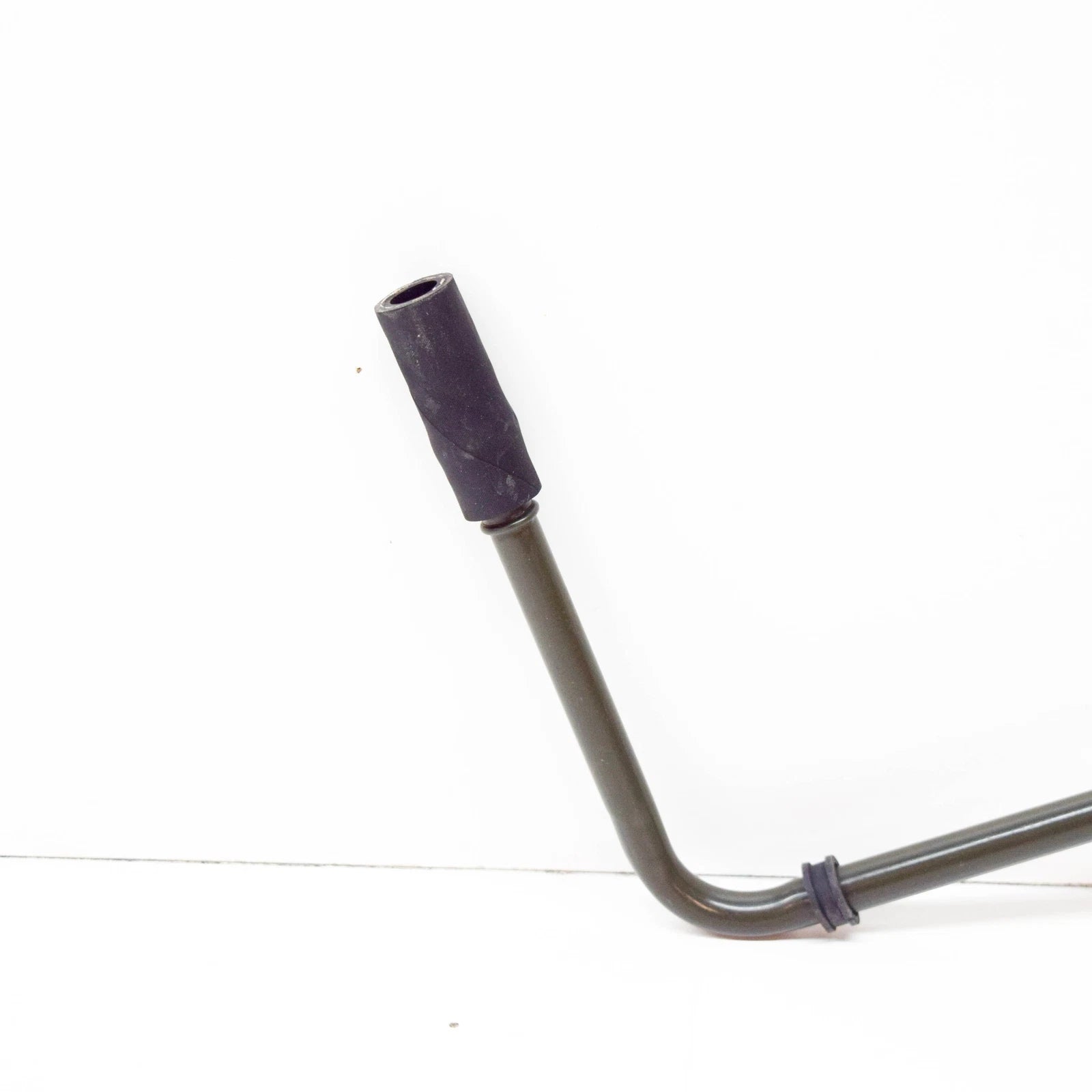 NEW BMW 3 E36 POWER BRAKE UNIT DEPRESSION VACUUM PIPE 34331163706 ORIGINAL