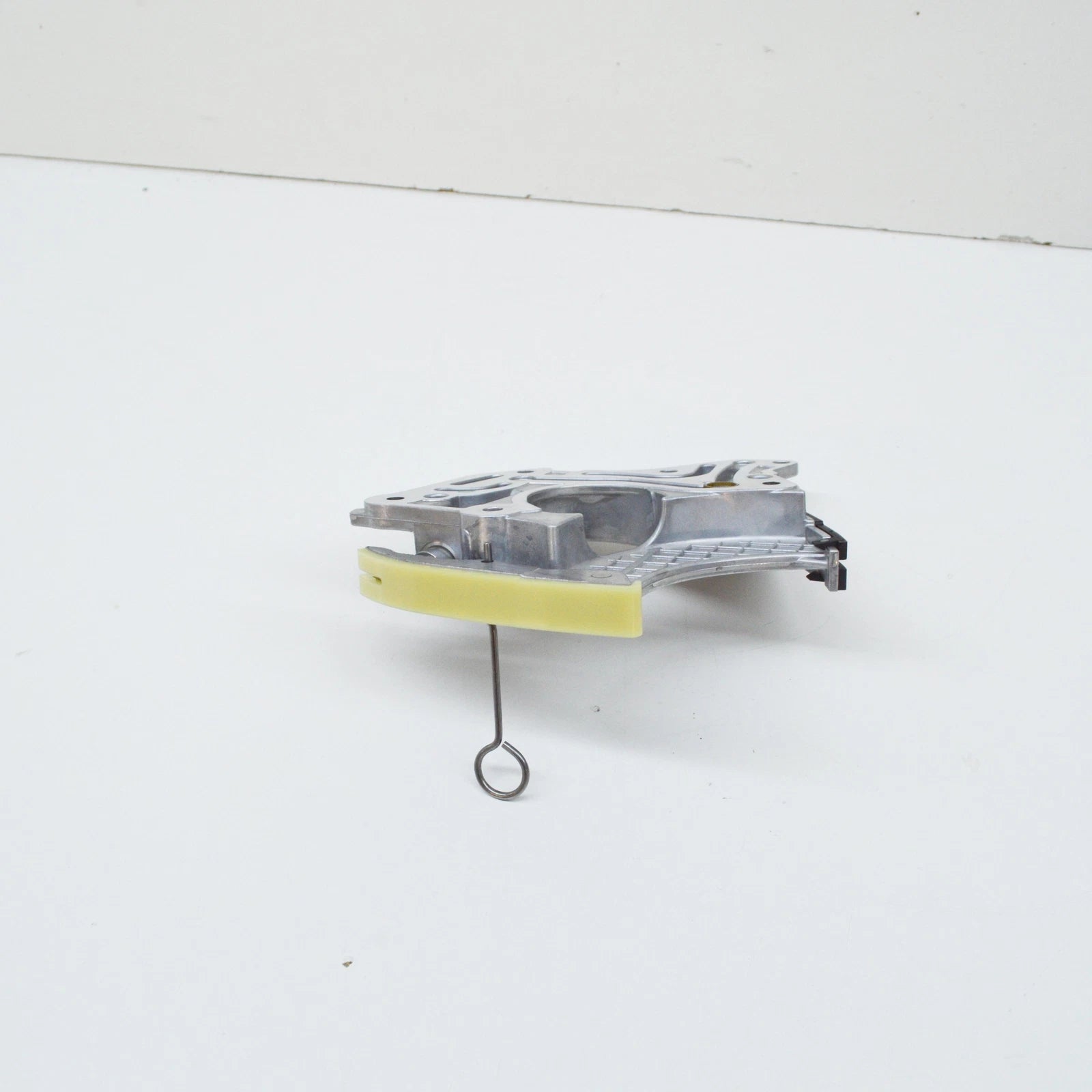 NEW AUDI A5 8T RIGHT UPPER TIMING CHAIN TENSIONER 079109218AA