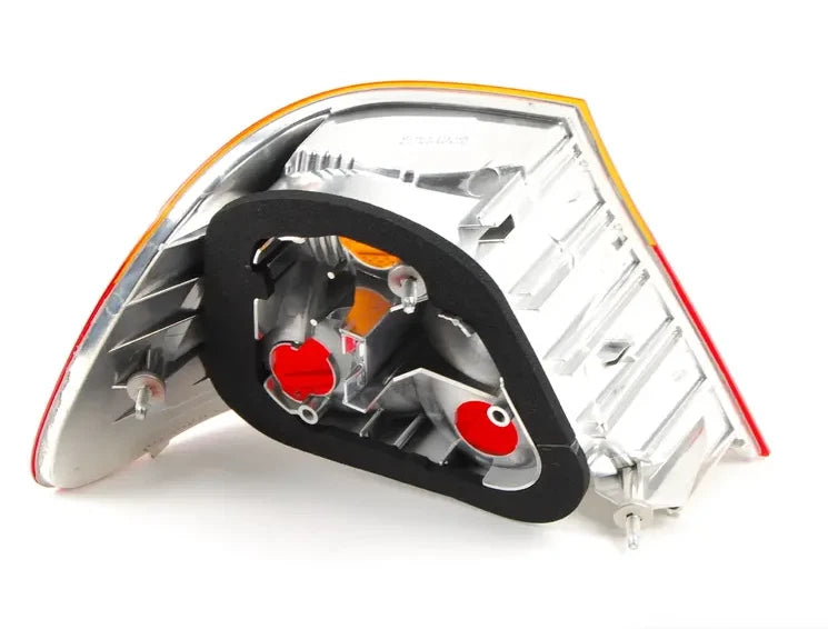 NEW BMW 3 COUPE E46 REAR RIGHT SIDE PANEL TAIL LIGHT 63218364726 ORIGINAL