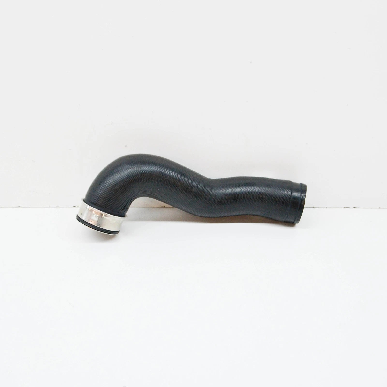 NEW MERCEDES-BENZ ML W164 CHARGE AIR COOLER HOSE A1645282082