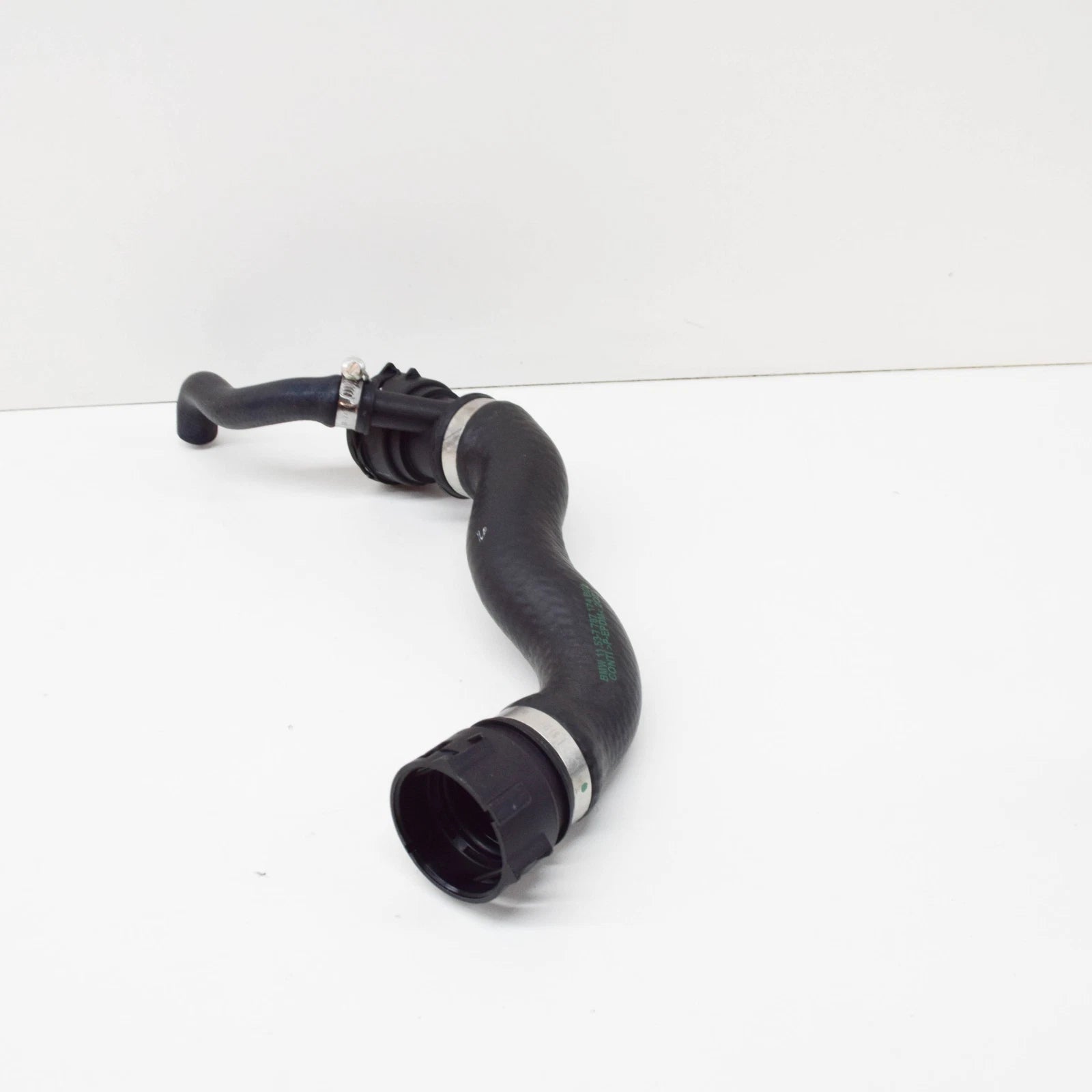 NEW BMW 3 E46 COOLING SYSTEM WATER HOSE 11537787174 7787174 ORIGINAL