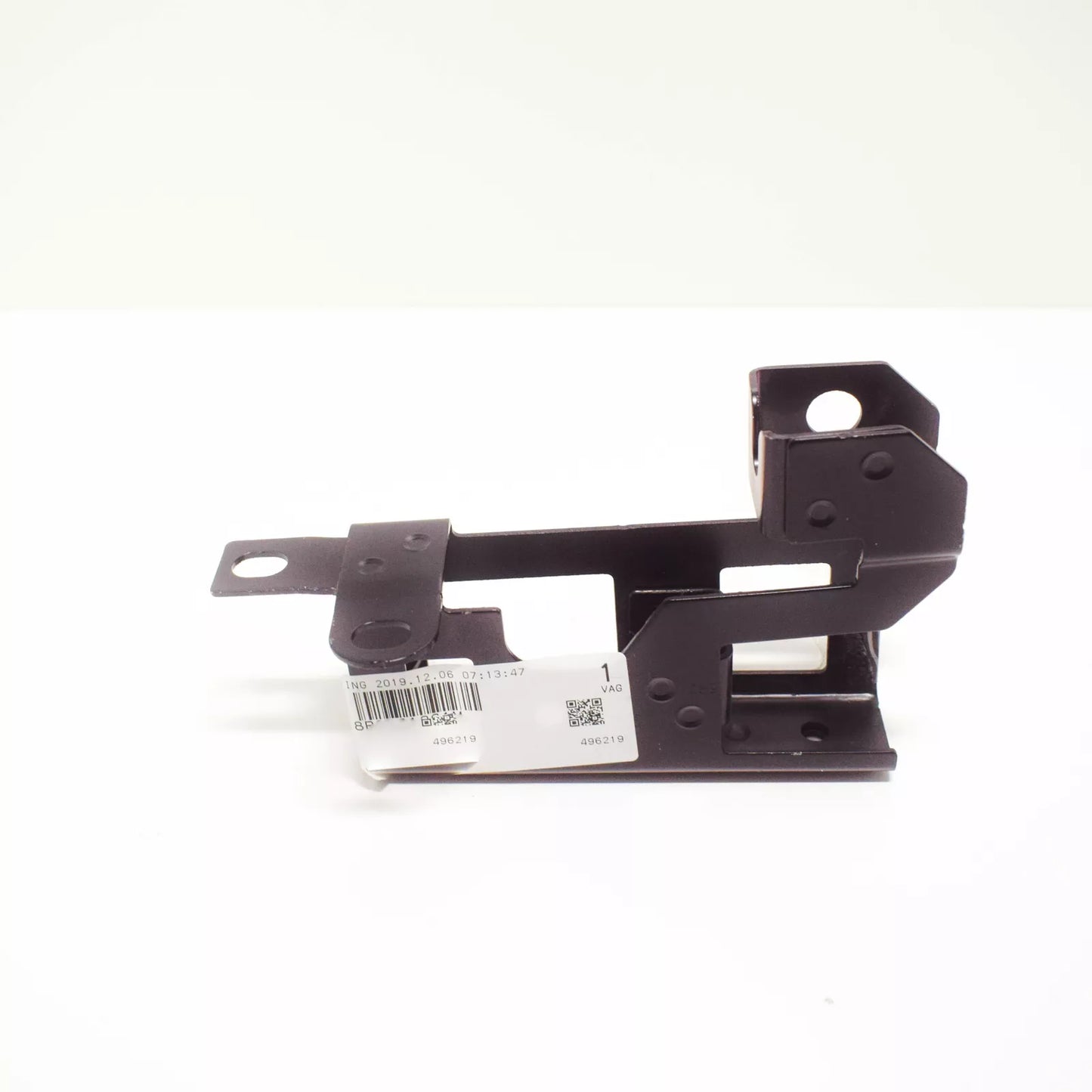 NEW AUDI Q5 8R ADDITIONAL COOLANT PUMP BRACKET LEFT OUTER 8R0121261M ORIGINAL