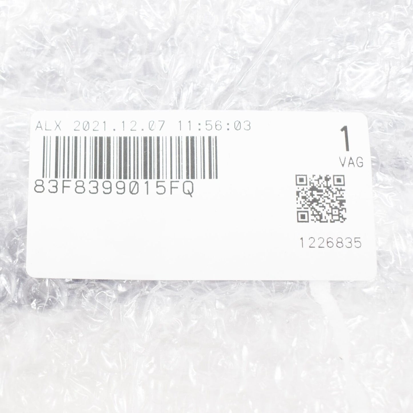 NEW AUDI Q3 F3 REAR LEFT DOOR VERTICAL TRIM 83F8399015FQ 2020 ORIGINAL