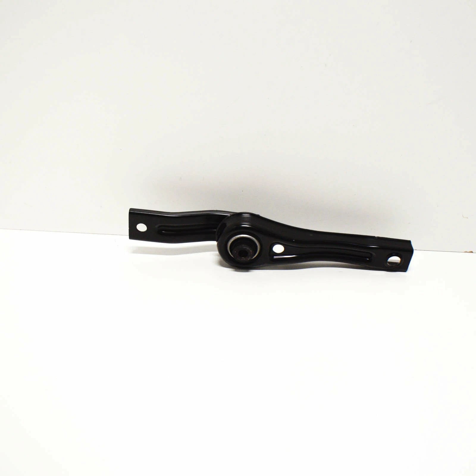 NEW VOLKSWAGEN GOLF MK7 GEARBOX MOUNT 5Q0199855M