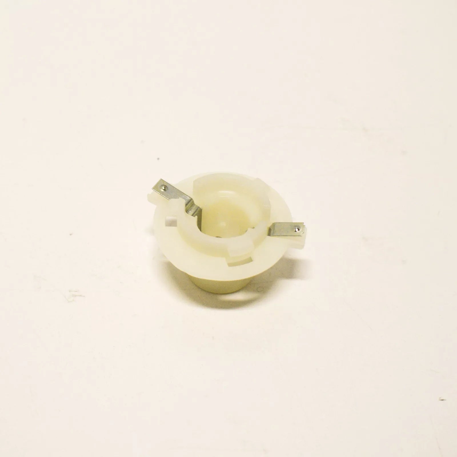 NEW BMW 5 E28 REAR LIGHT BULB SOCKET 63211369306 ORIGINAL