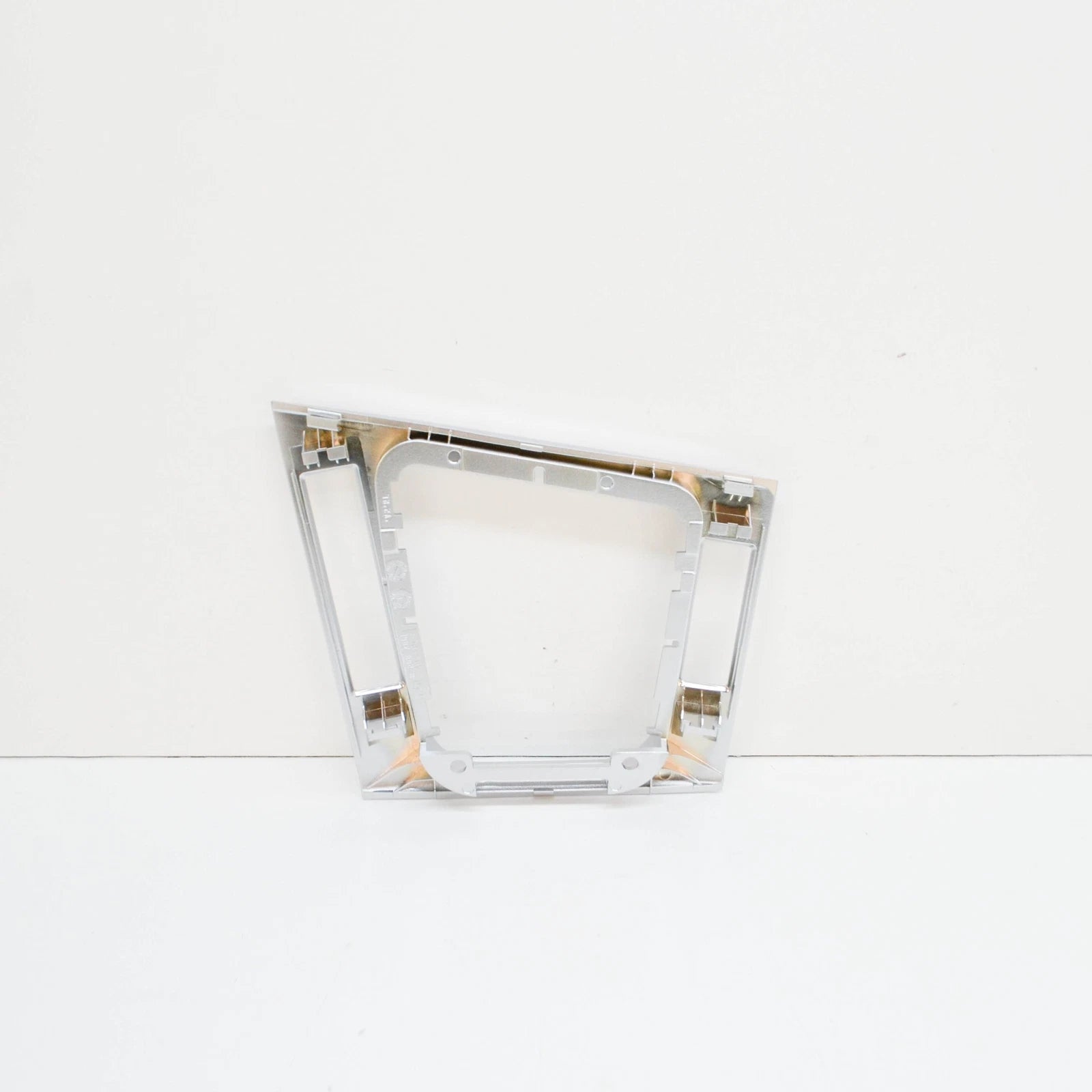 NEW BMW 3 E46 CONSOLE DEPOSITING BOX BOTTOM PANEL RHD 51168234274 ORIGINAL