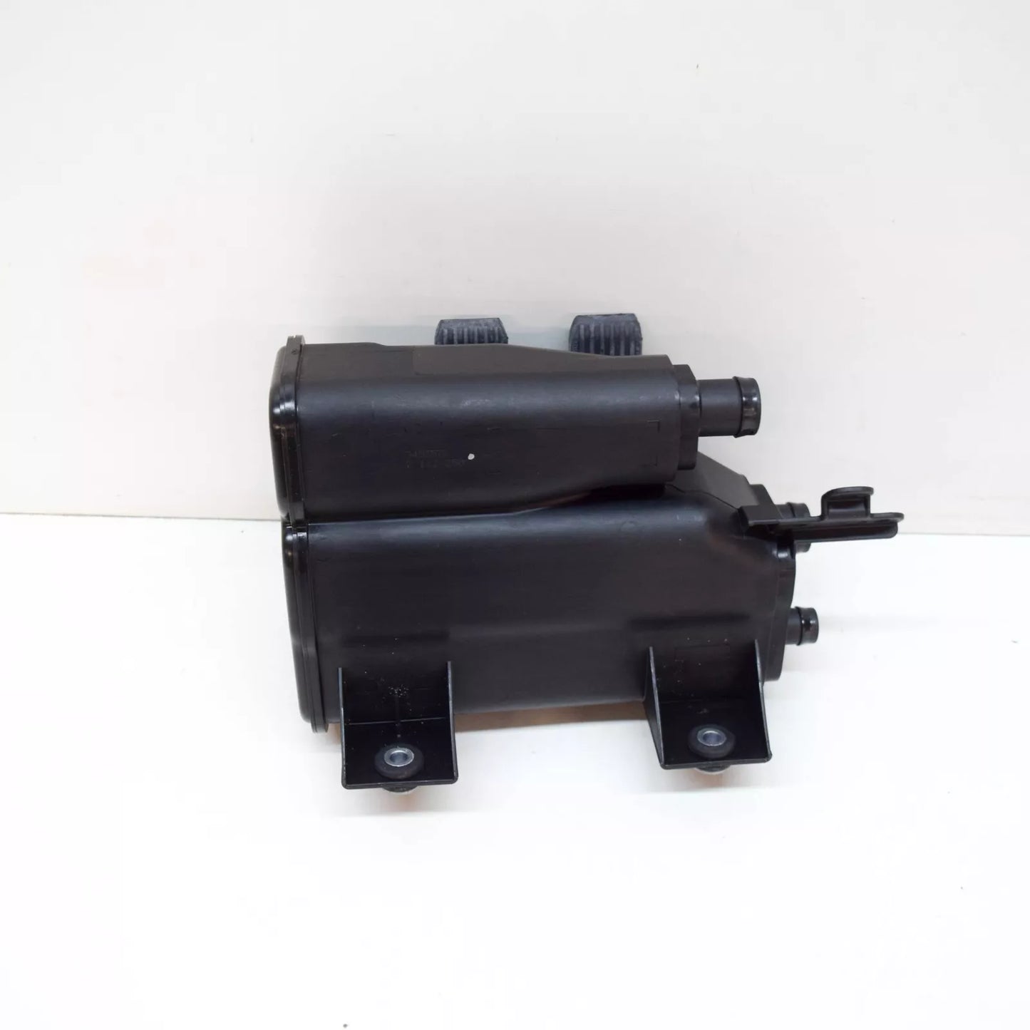 NEW BMW 5 E60 VAPOR CANISTER ACTIVATED CHARCOAL FILTER 16137162350 ORIGINAL