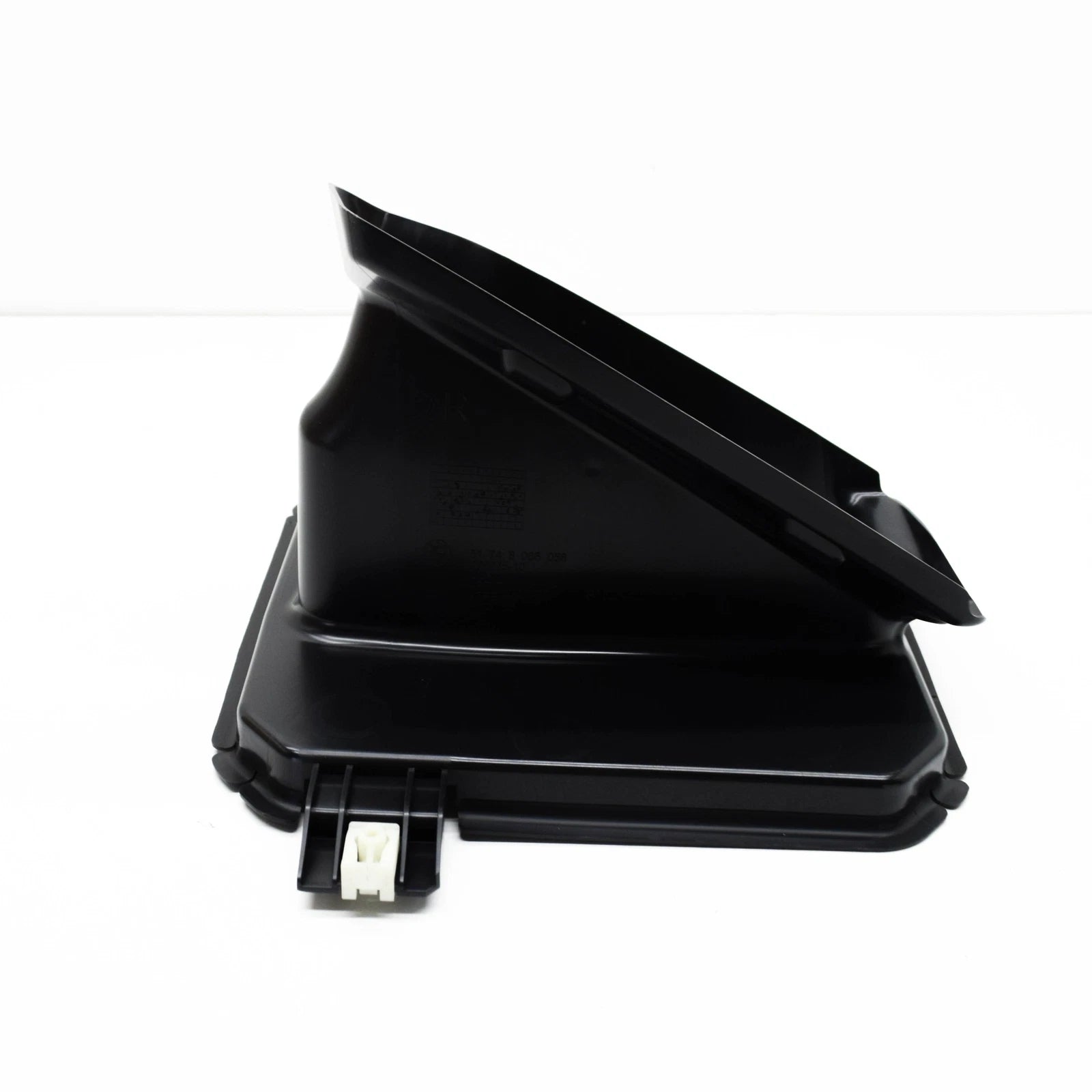 NEW BMW X3 G01 RIGHT RADIATOR AIR DUCT 51748066058 ORIGINAL