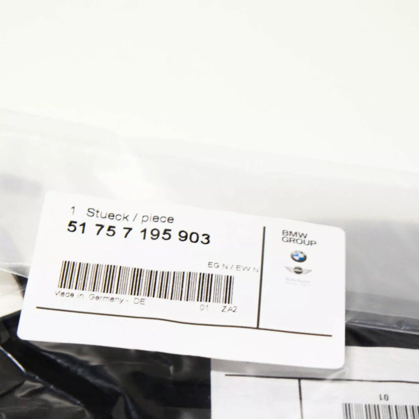 NEW BMW 5 E60 ENGINE SPLASH SHIELD OIL DRAIN PLUG COVER 51757195903