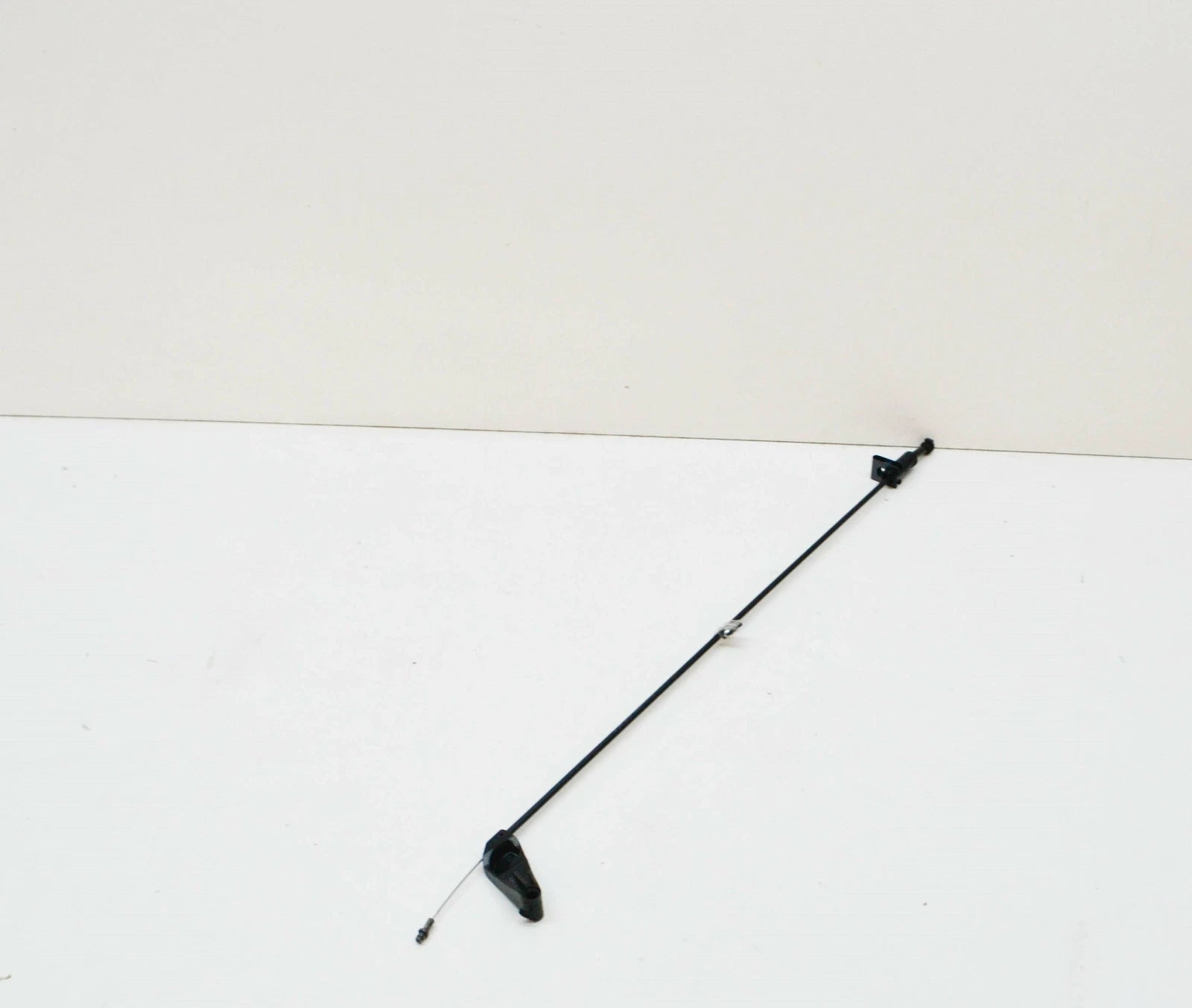 NEW AUDI A4 B7 FRONT LEFT SEAT BOWDEN CABLE 8E0881271A