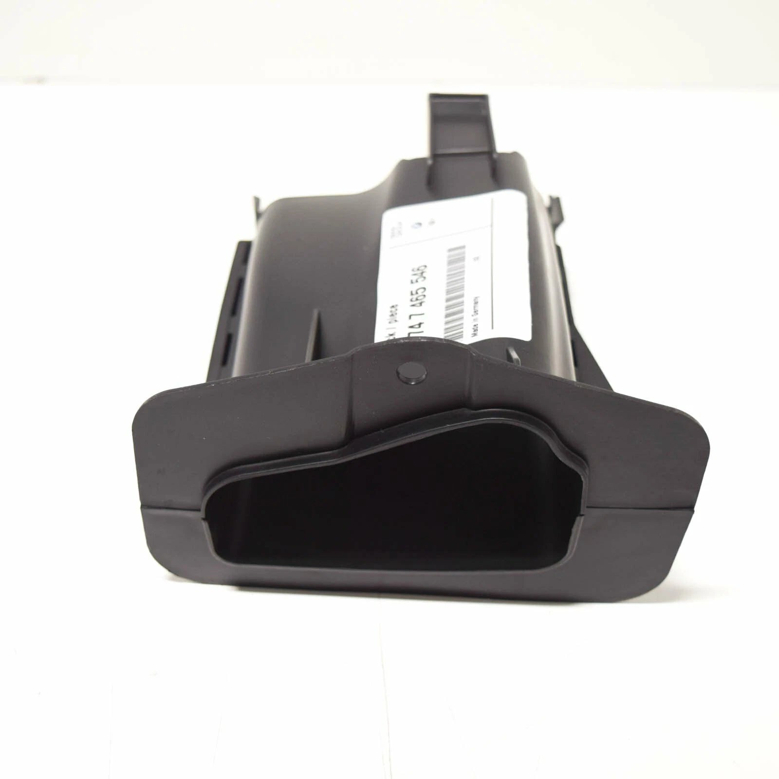 NEW BMW 8 G15 RIGHT AIR INTAKE BRAKE TUBE DUCT 51747465546 ORIGINAL