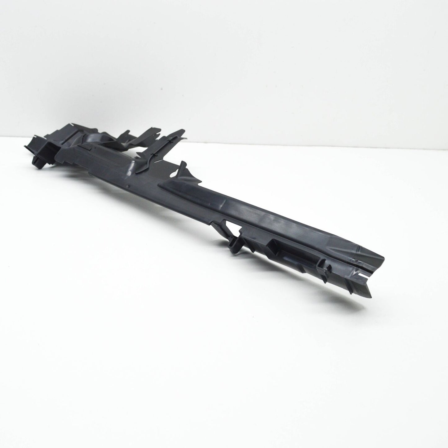 NEW VOLKSWAGEN JETTA MK7 A7 LEFT RADIATOR AIR GUIDE 17A121283K ORIGINAL