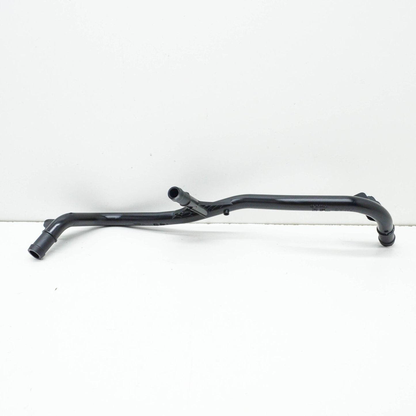 NEW VOLKSWAGEN ARTEON 3H7 ENGINE COOLANT HOSE 05E121070 ORIGINAL