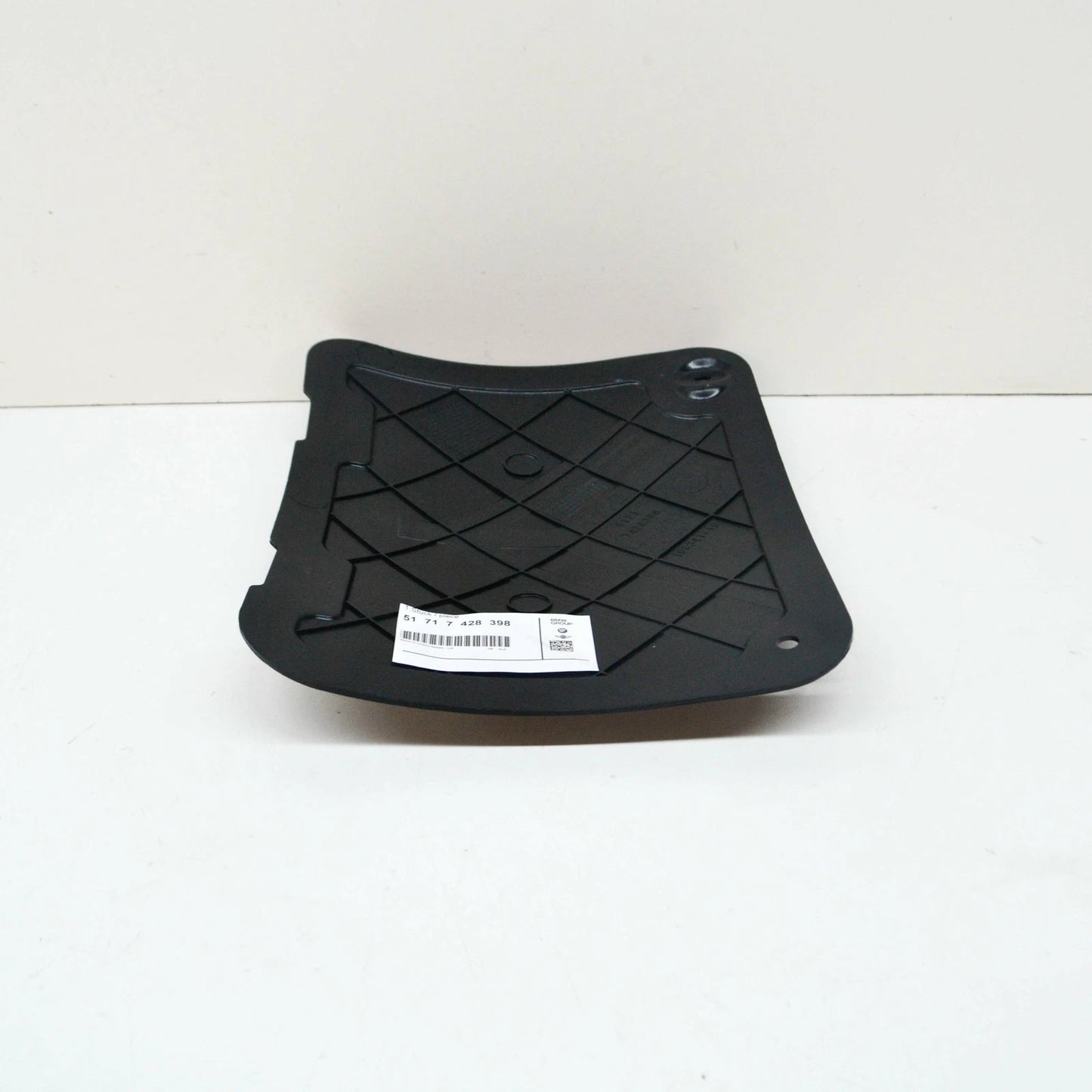 NEW BMW X5 G05 RIGHT OIL COOLER COVER 51717428398 7428398 ORIGINAL