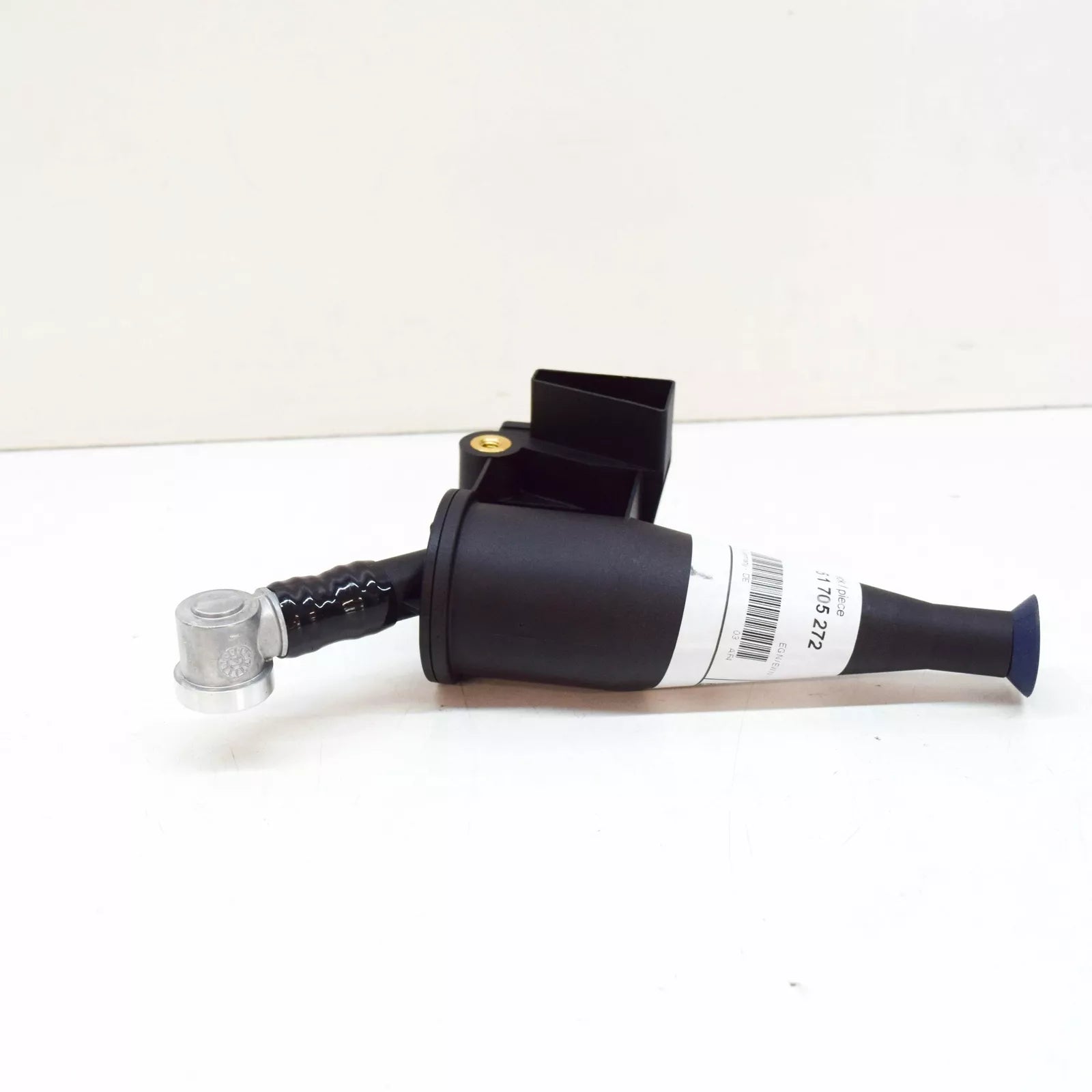 NEW BMW 7 E38 OIL SEPARATOR VALVE 11151705272 1705272 4.4 PETROL ORIGINAL