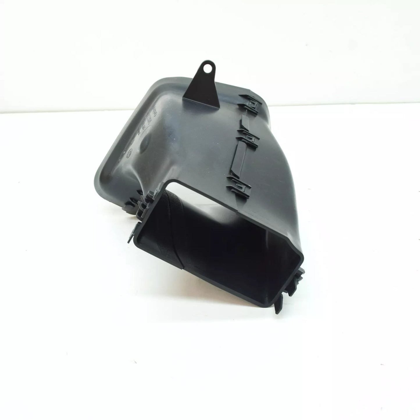 NEW BMW 2 GRAN COUPE F44 LEFT BRAKE AIR DUCT 51748075477 ORIGINAL