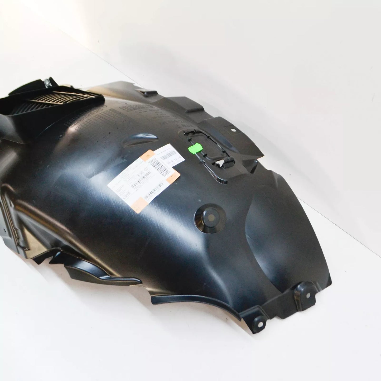 NEW BMW M2 F87 FRONT RIGHT WHEEL ARCH COVER FRONT SECTION 51718063032 ORIGINAL