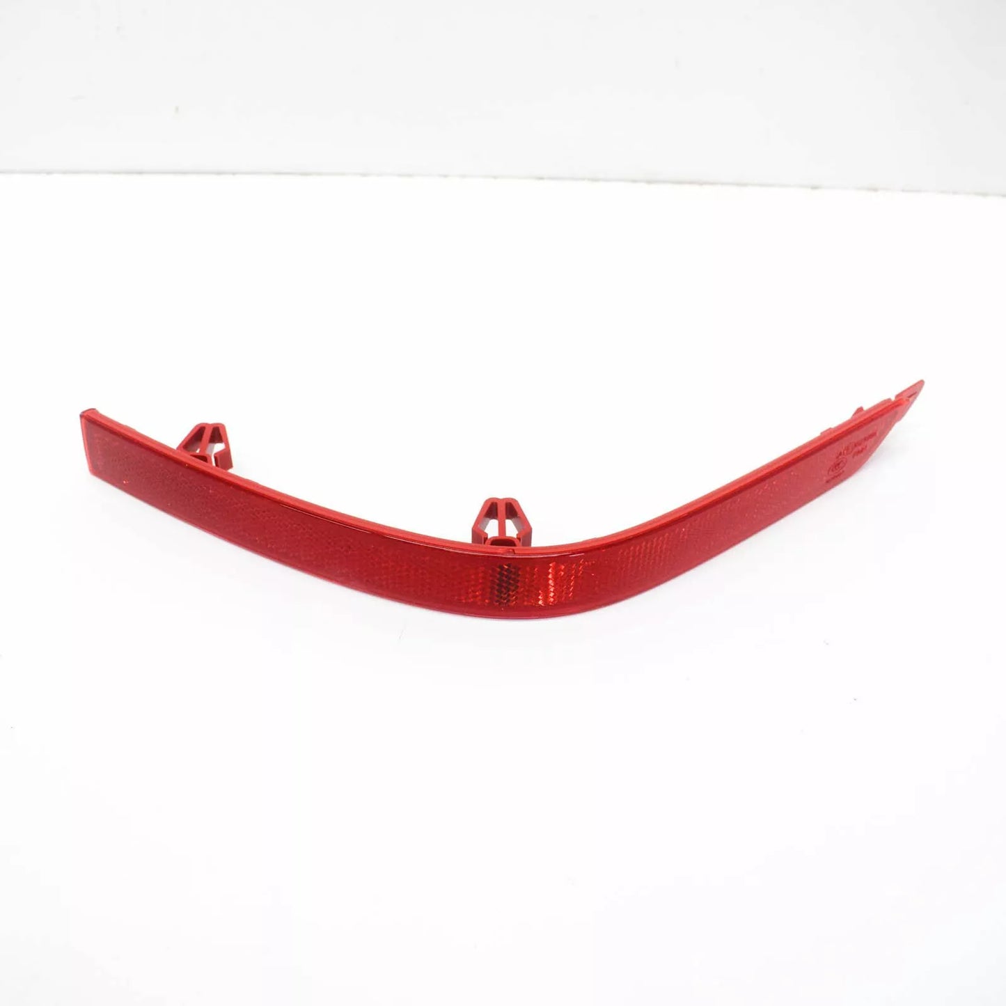 NEW VOLKSWAGEN TRANSPORTER T5 REAR BUMPER RIGHT REFLECTOR 7E0945106E