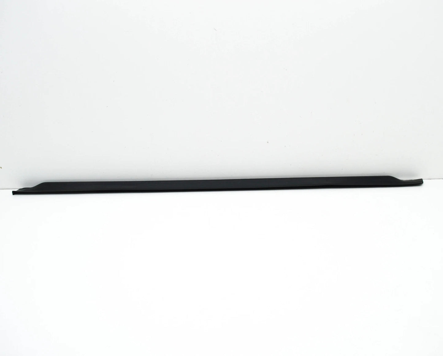 NEW MERCEDES-BENZ GLS X166 REAR LEFT DOOR PROTECTIVE STRIP A1666980762 ORIGINAL