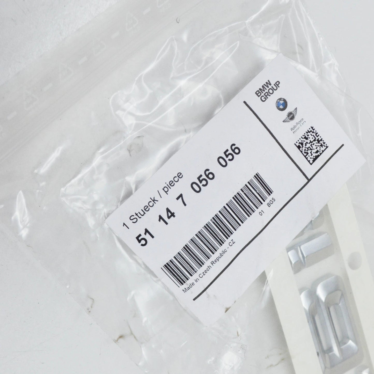 NEW BMW X5 E53 FRONT RIGHT WING 4.6IS BADGE 51147056056 7056056 ORIGINAL