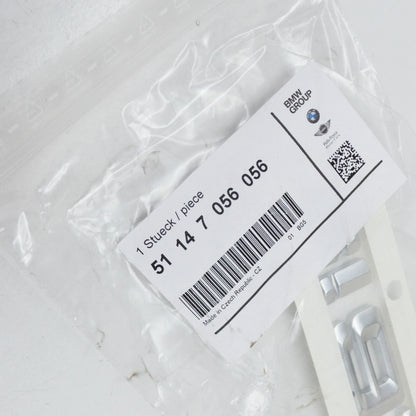 NEW BMW X5 E53 FRONT RIGHT WING 4.6IS BADGE 51147056056 7056056 ORIGINAL