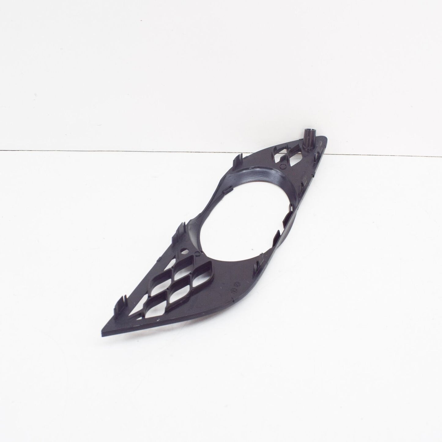 NEW MERCEDES-BENZ E W211 FRONT BUMPER LEFT GRILLE COVER A2118850522 ORIGINAL