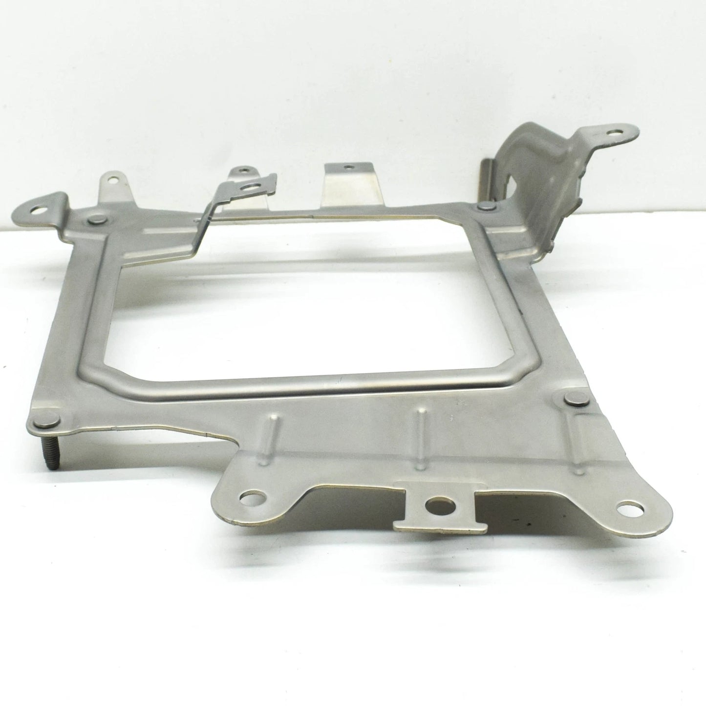 NEW MERCEDES-BENZ EQS V297 A/C CHARGER BRACKET A2973420100 ORIGINAL