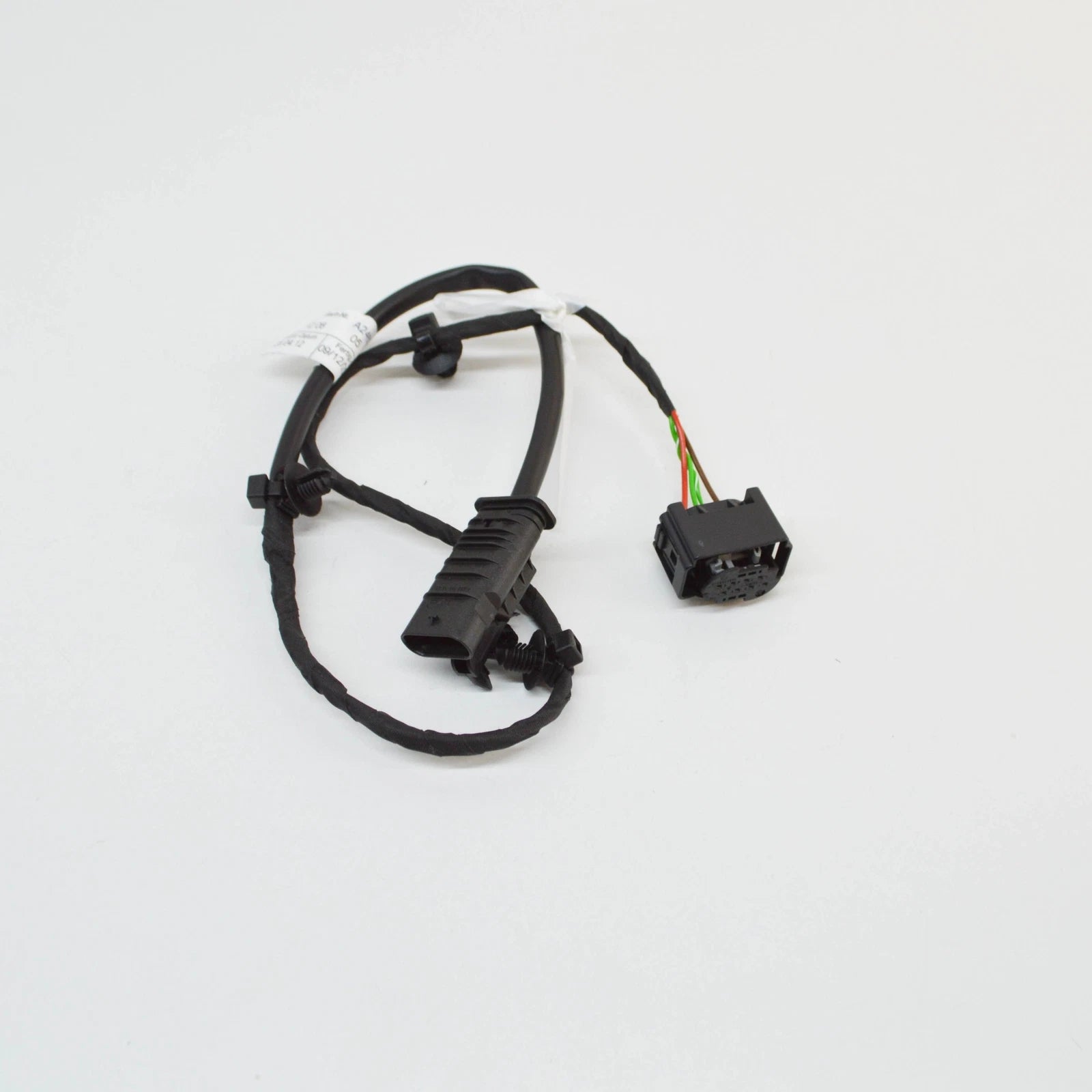 NEW MB GLA X156 FRONT RADAR SENOR ADAPTER WIRING HARNESS A2465408305 ORIGINAL