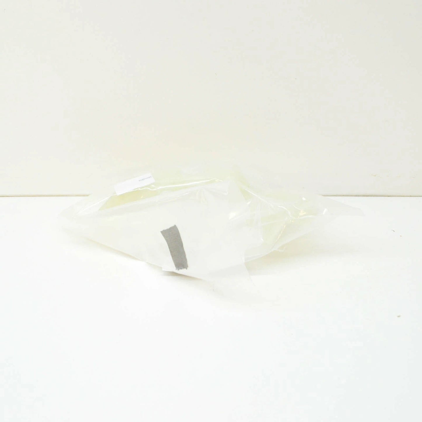 NEW AUDI A5 8W6 FRONT RIGHT BUMPER BRACKET GUIDE 8W6807284A ORIGINAL