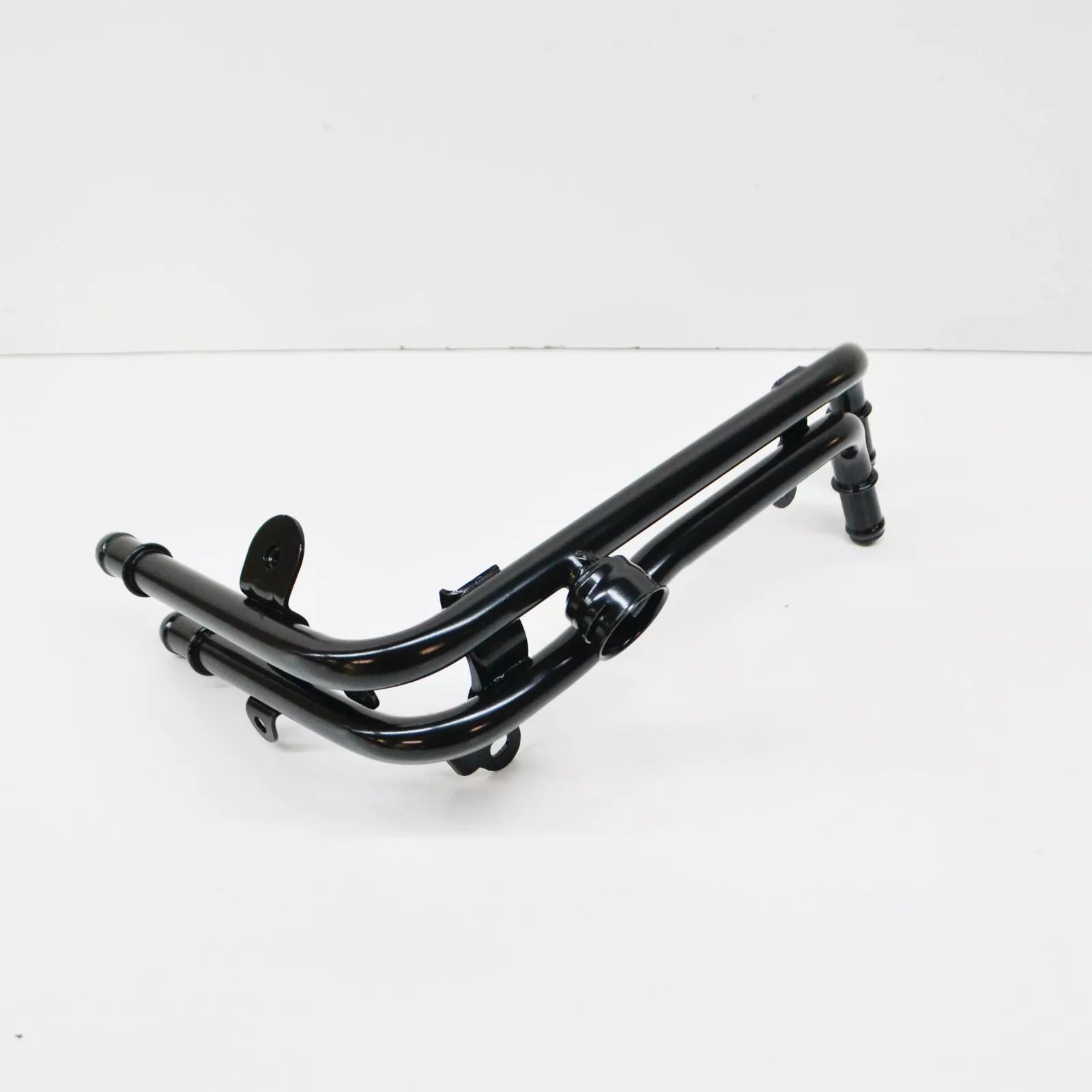 NEW AUDI A1 MK1 ENGINE COOLANT PIPE 6R0121070F