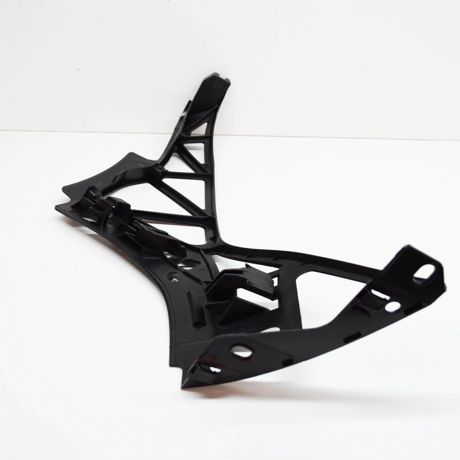 NEW VOLKSWAGEN GOLF PLUS REAR LEFT BUMPER BRACKET GUIDE 5M0807377C 2014 ORIGINAL