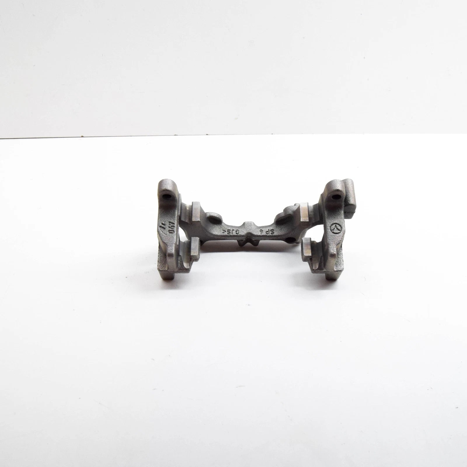 NEW MERCEDES-BENZ C W205 REAR LEFT BRAKE CARRIER A2054230306 ORIGINAL