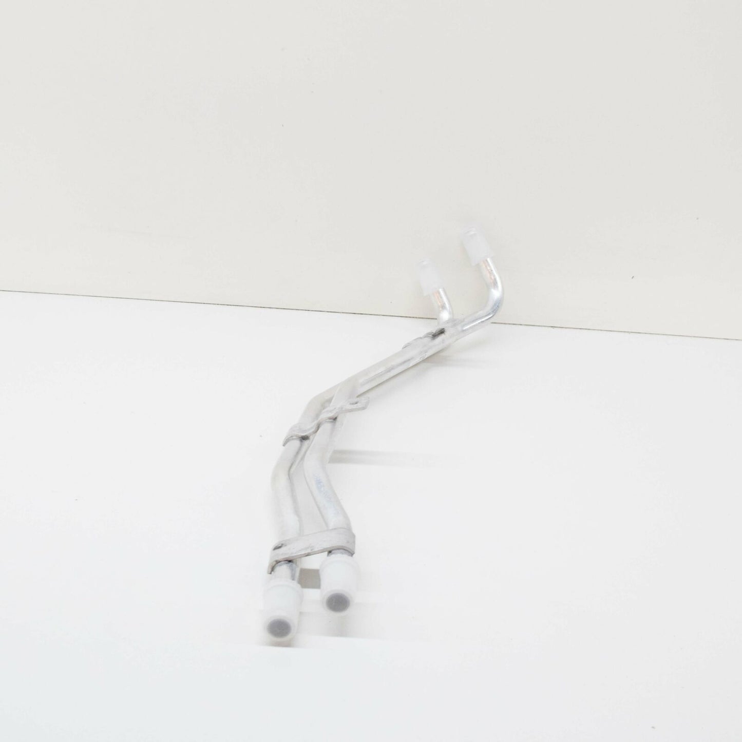 NEW AUDI Q7 4M COOLANT PIPE TUBE 4M0121071C ORIGINAL