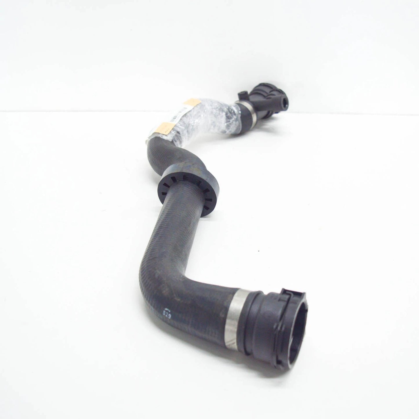 NEW BMW 3 E46 COOLING SYSTEM WATER HOSE 11532247849 2247849 2004 ORIGINAL