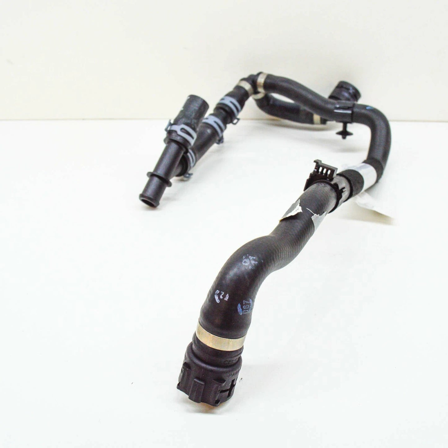 NEW AUDI Q7 4M FRONT LEFT WATER COOLANT HOSE 4M0122109AN ORIGINAL