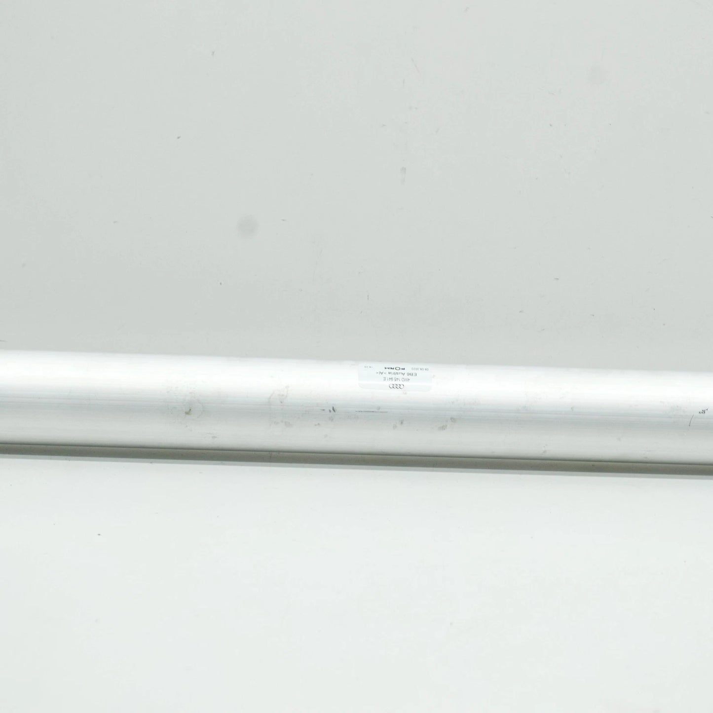 NEW AUDI Q7 4M LOWER ENGINE CHARGE AIR TUBE 4M0145941E