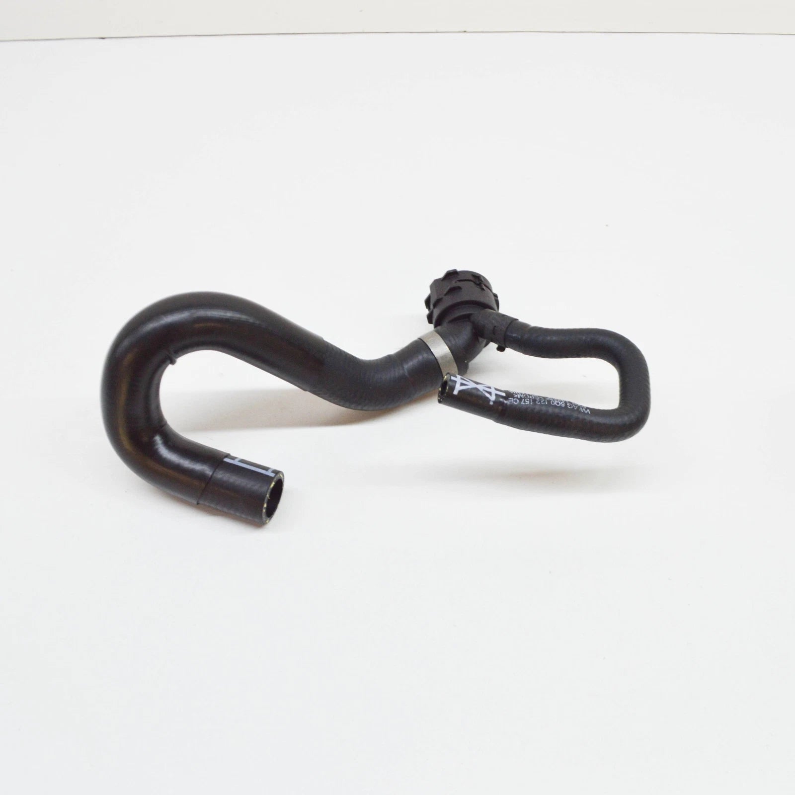 NEW VW GOLF VII 5G MK7 ENGINE COOLANT HOSE 5Q0122157CE ORIGINAL