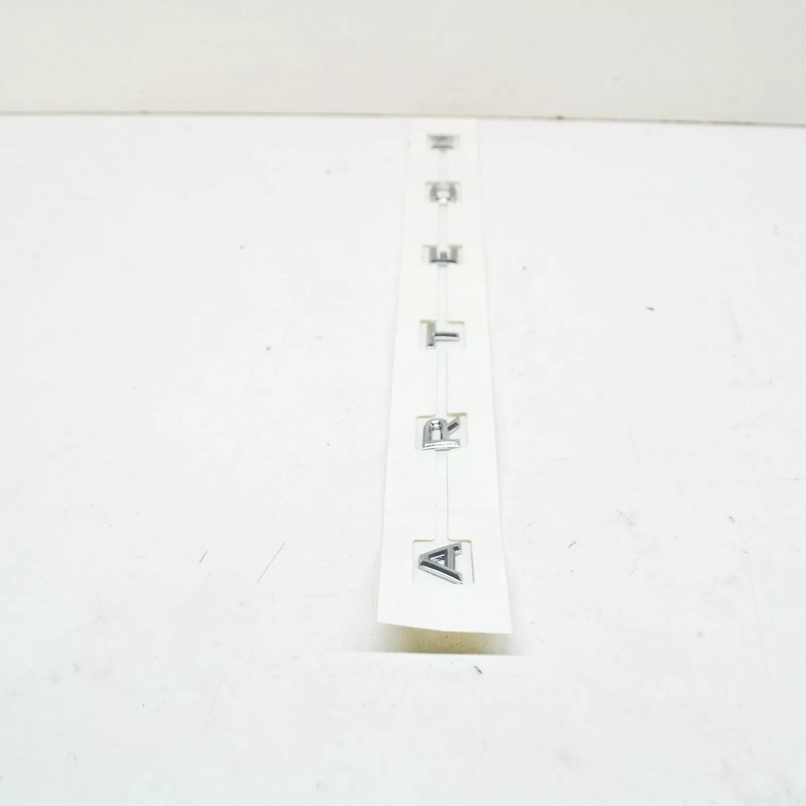 NEW VOLKSWAGEN ARTEON 3H7 REAR TAILGATE BOOTLID BADGE 3G88536872ZZ