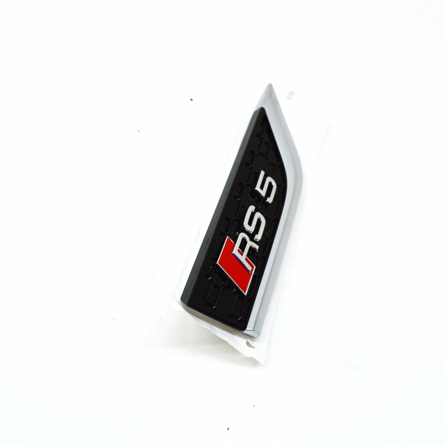 NEW AUDI RS5 SPORTBACK 8W6 FRONT RIGHT FENDER EMBLEM 8W6853602DPUZ
