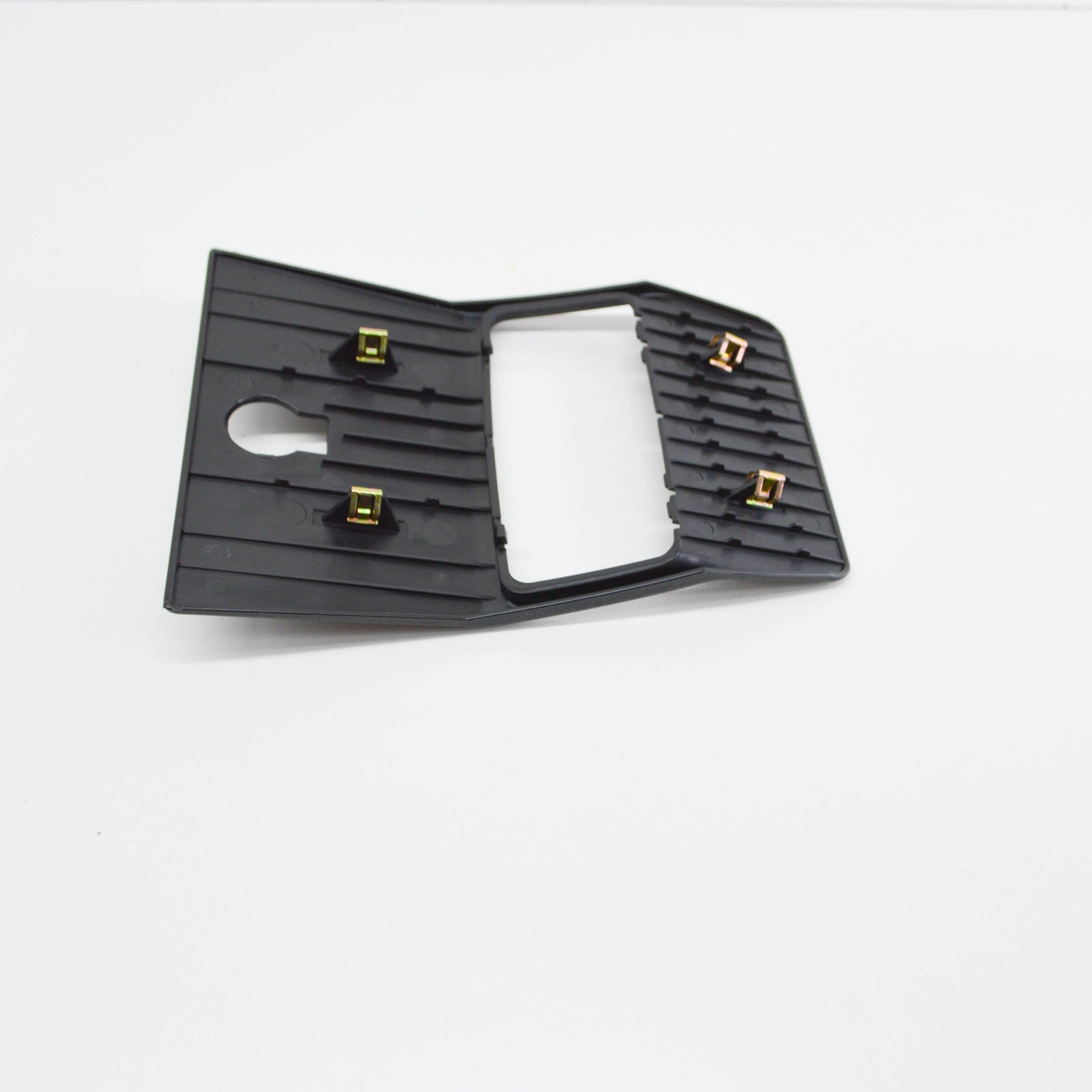 NEW MERCEDES-BENZ G W463 REAR ODDMENTS TRAY COVER A46368010089116 ORIGINAL