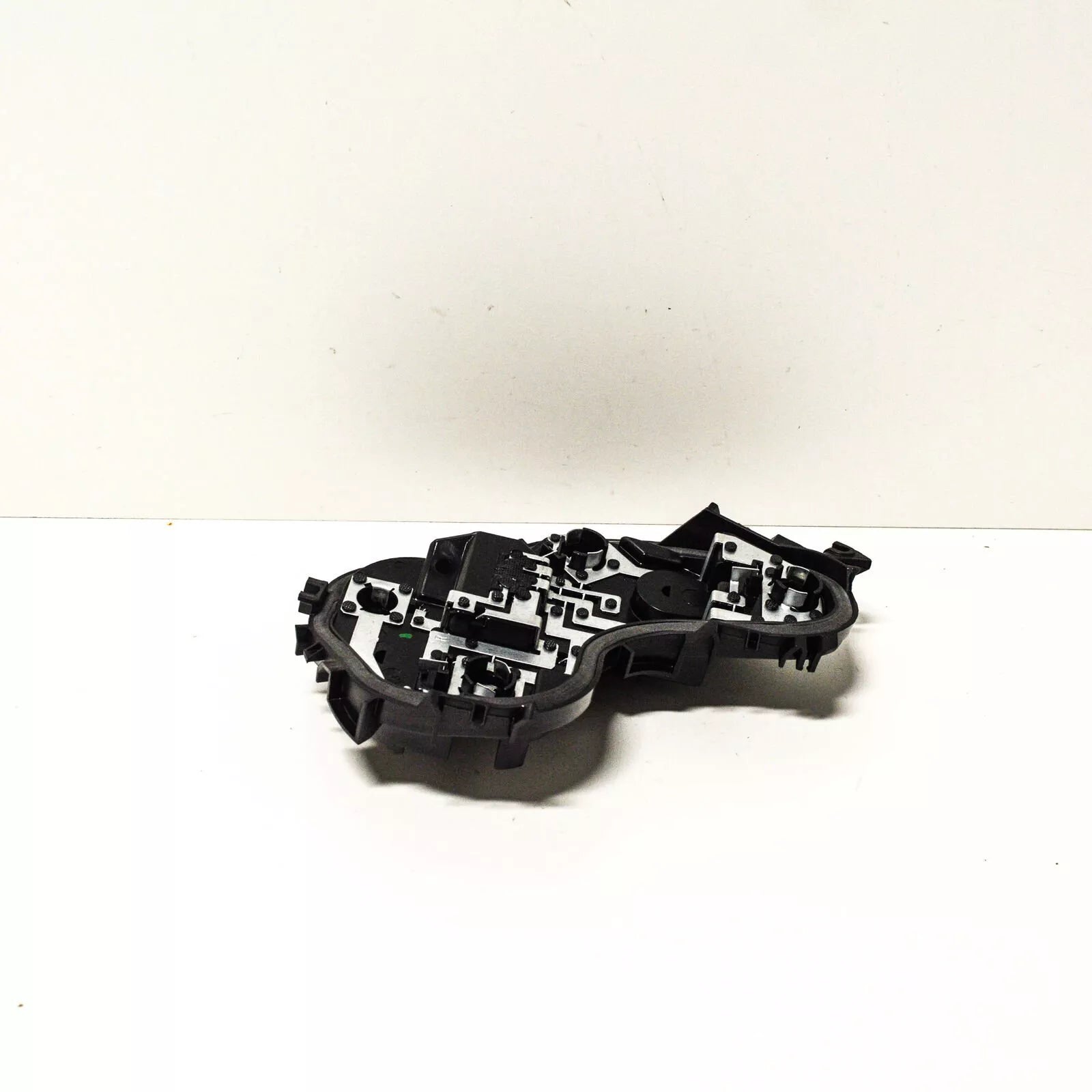 NEW BMW 1 F20 REAR RIGHT LIGHT BULB SOCKET 63217315200 ORIGINAL